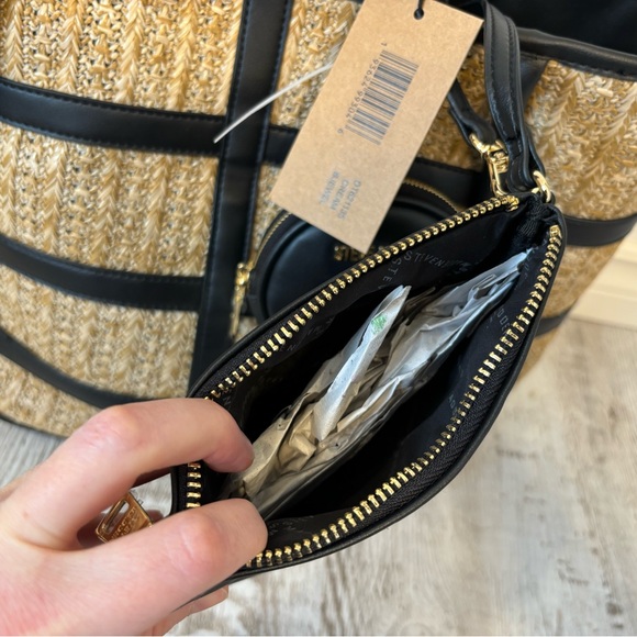 Steve Madden TikTok Women’s BJEWEL handbag black with coin purse and zip-pouch - Picture 6 of 12